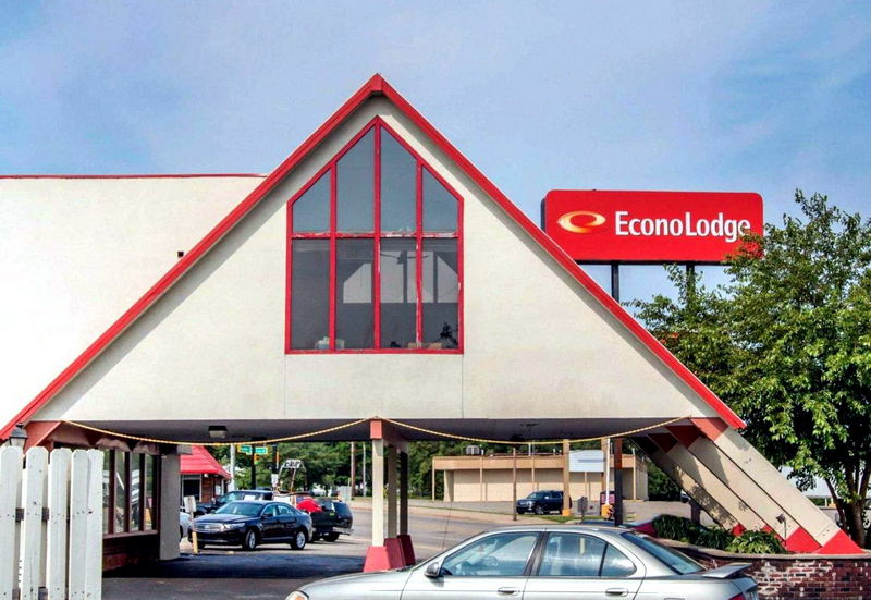 Econo Lodge (Village Inn) - From Website